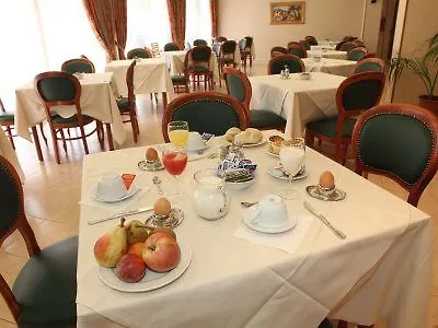 Oasi Dei Discepoli Hotel 3*